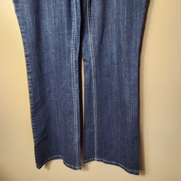 Lands End Dark Wash Mid Rise Bootcut Jeans-Size 14 - Picture 3 of 10